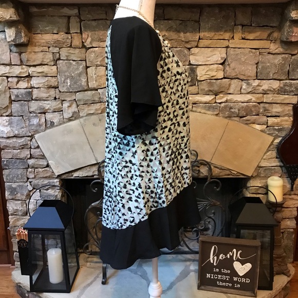 New Vision Leopard Print Short Sleeve Blouse - Picture 5 of 9